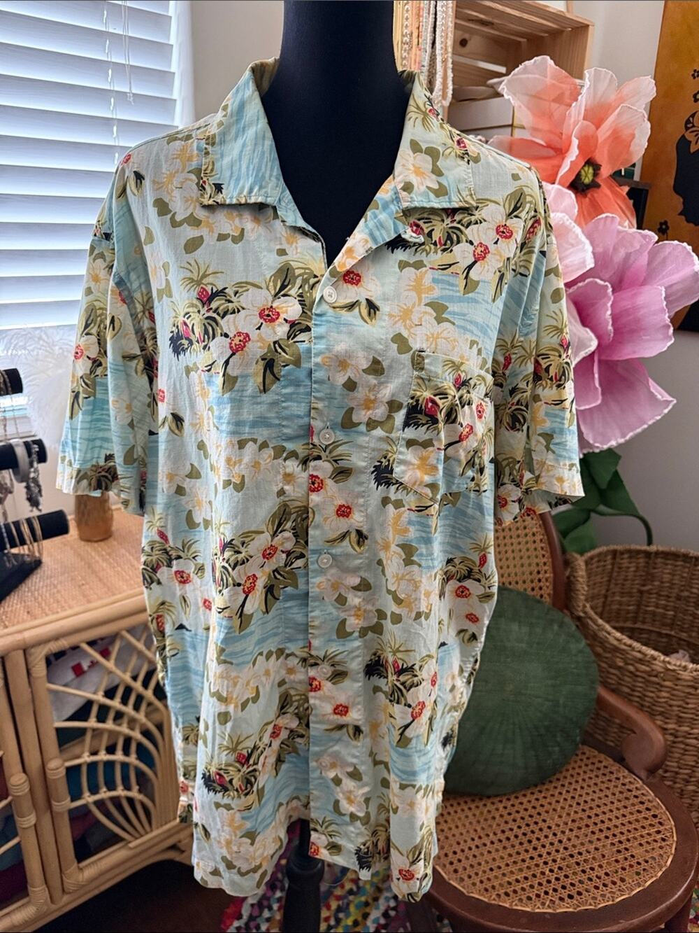 J Crew Mid-Y2K Hawaiian Aloha Floral Tropical Resort Button Up Camp Shirt